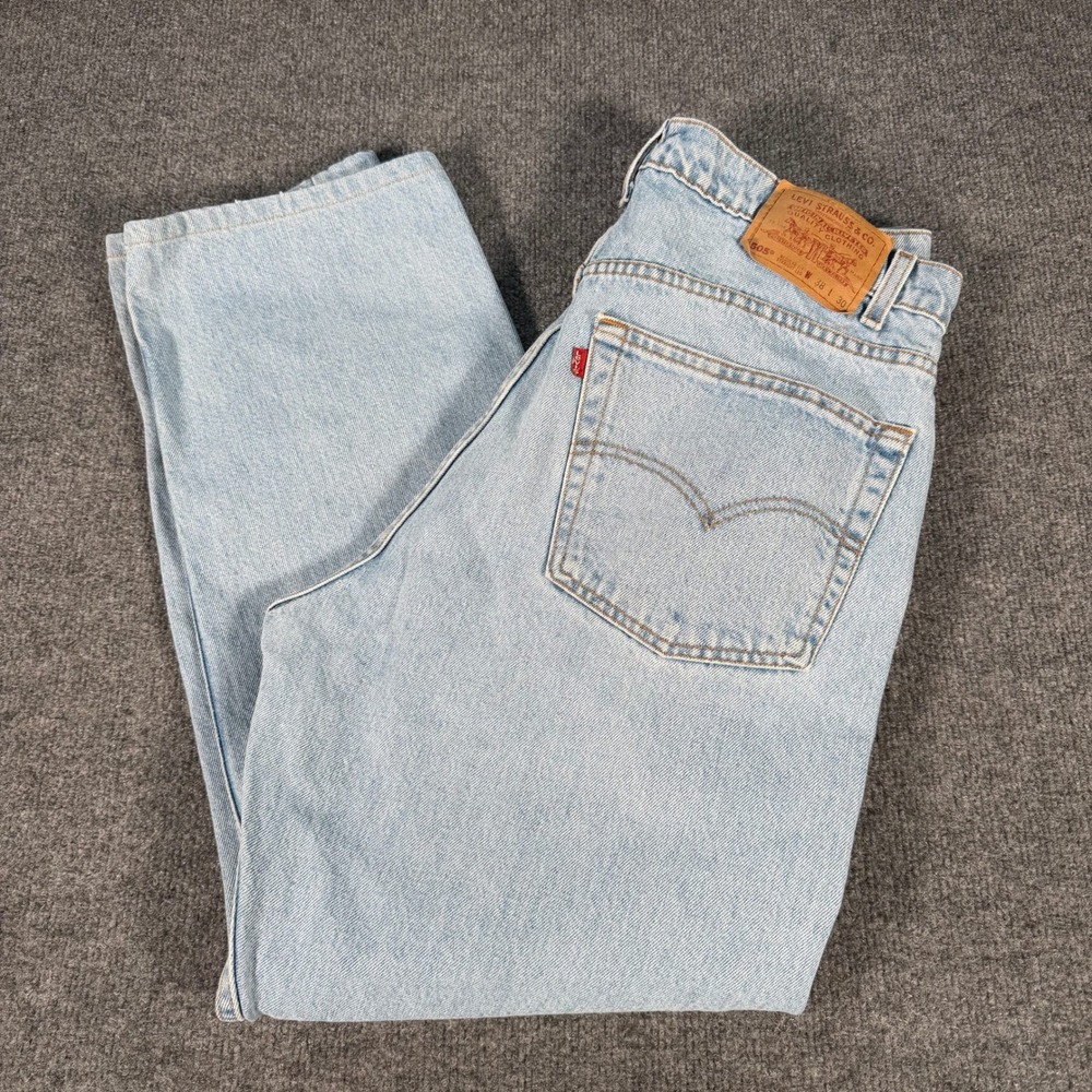 Vintage Levis 505 Regular Fit Straight Leg Jeans Light Wash Blue 38x30 1998 90s